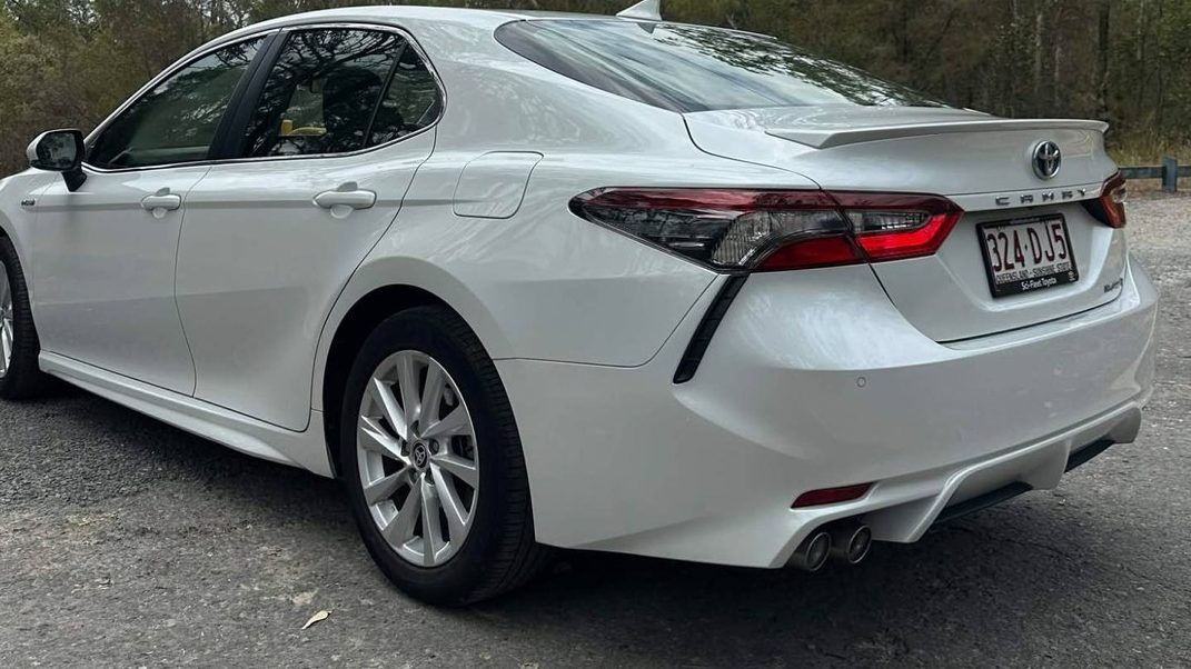Toyota Camry Hybrid